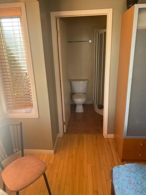 Chez Emma Hostel Gatineau Kültér fotó
